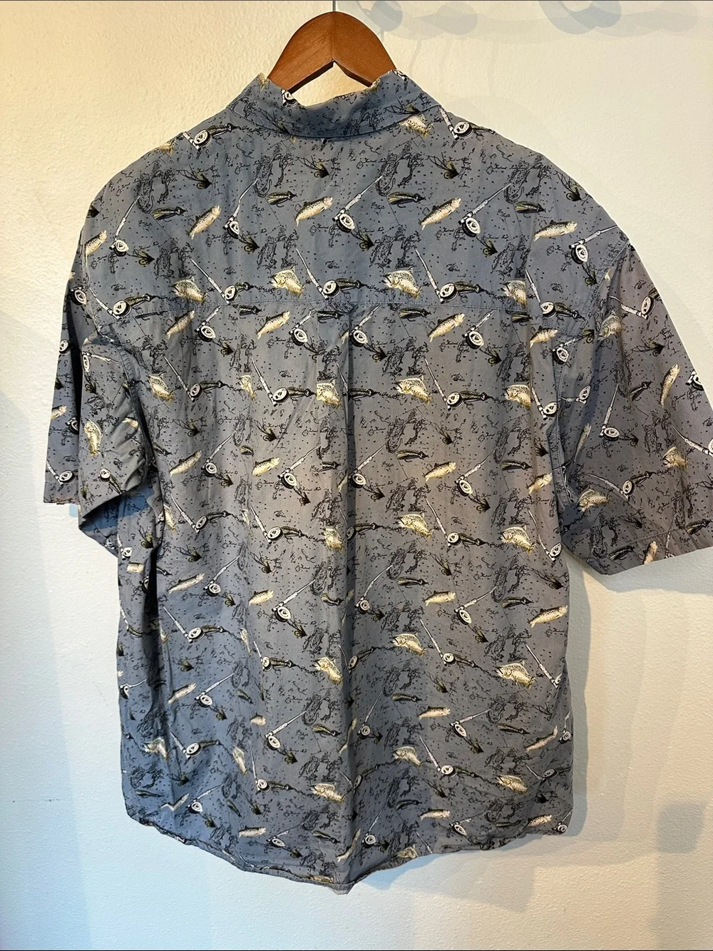 VTG 100% Cotton Columbia Men’s Short-Sleeve Button-Down Shirt
